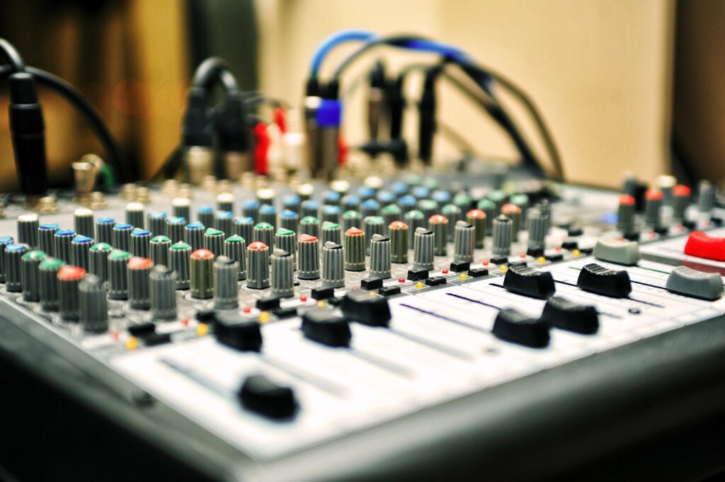 audio mixing board